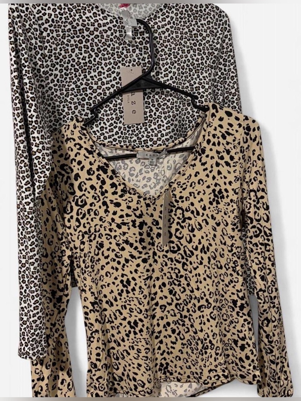 Gaze Leopard Print V-Neck Long Sleeve Tops